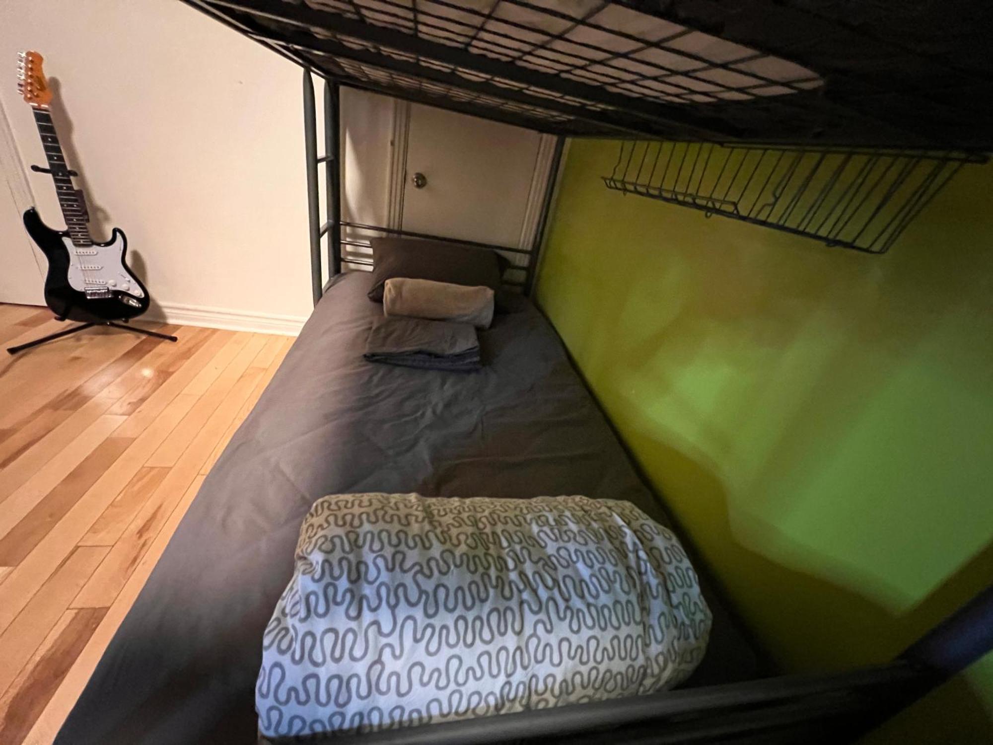 Auberge Pvt Hostel Монреал Екстериор снимка